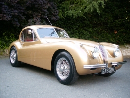 Jaguar XK120 FHC